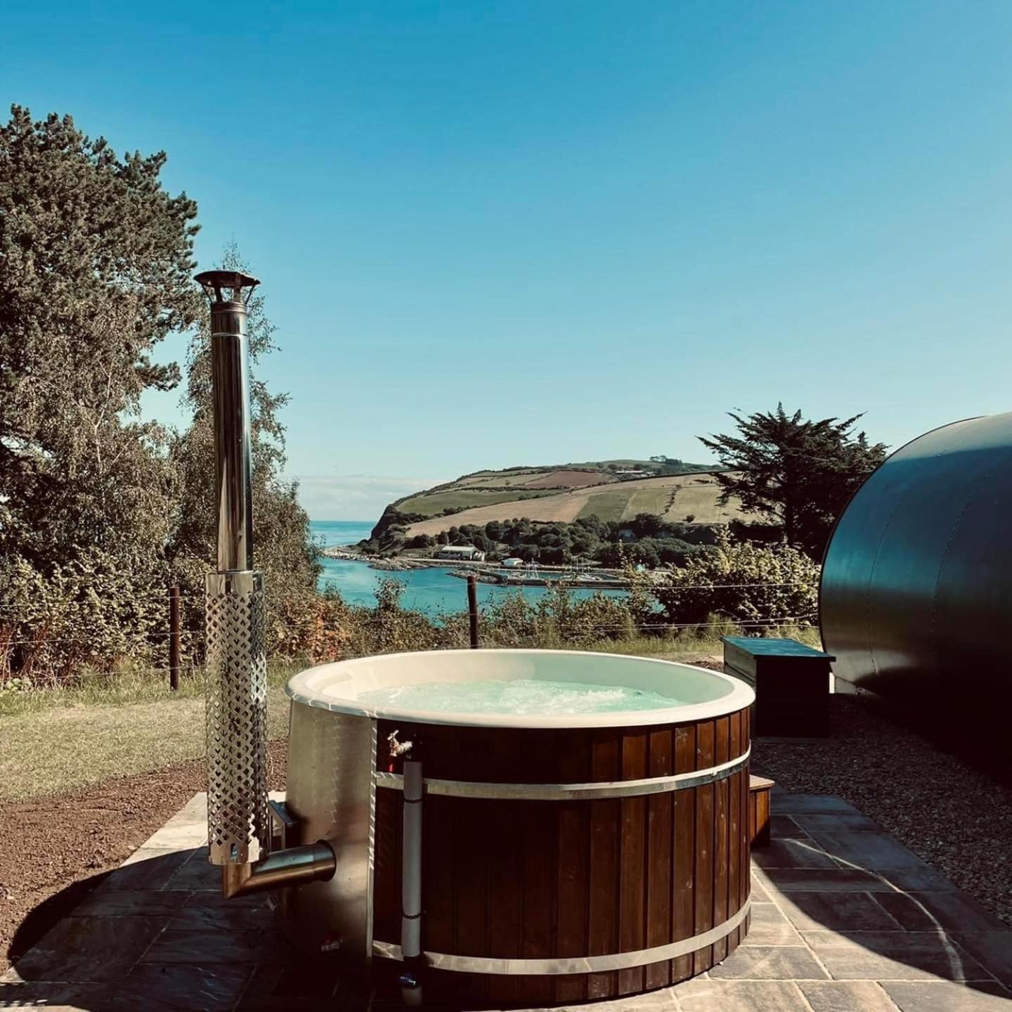 Glenarm Castle Ocean View Pods Hotel Kültér fotó